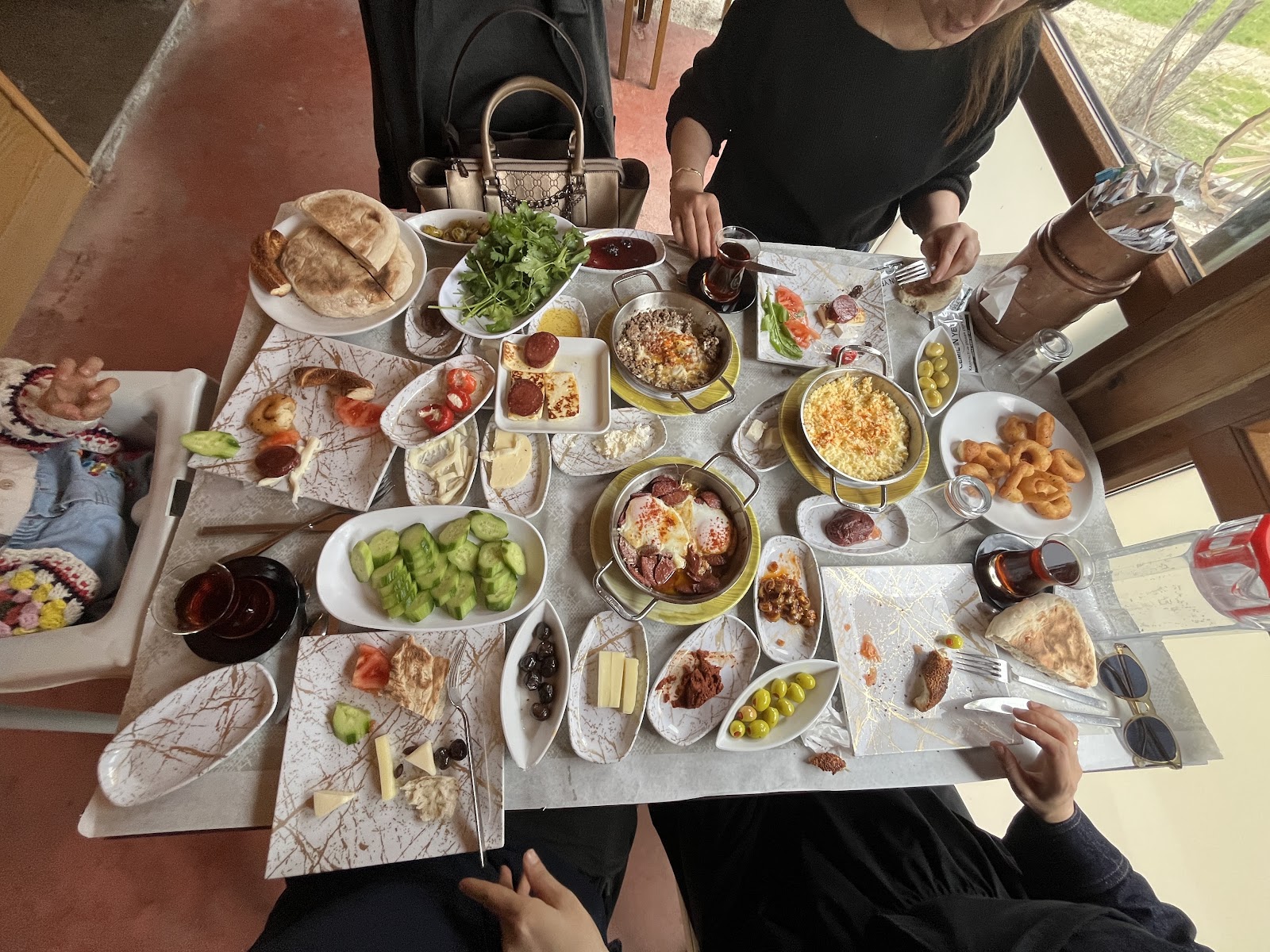 Cemil Piknik Meşhur Abant Kahvaltı — fotoğraf 2