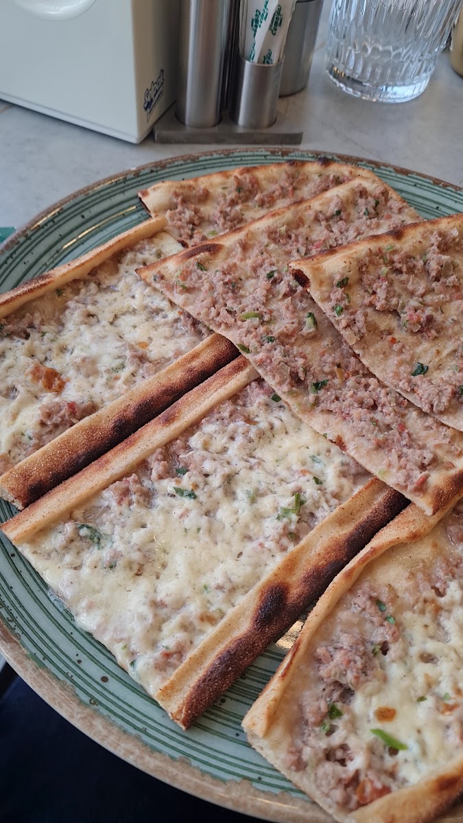 Cemo Etliekmek - Meram — fotoğraf 3