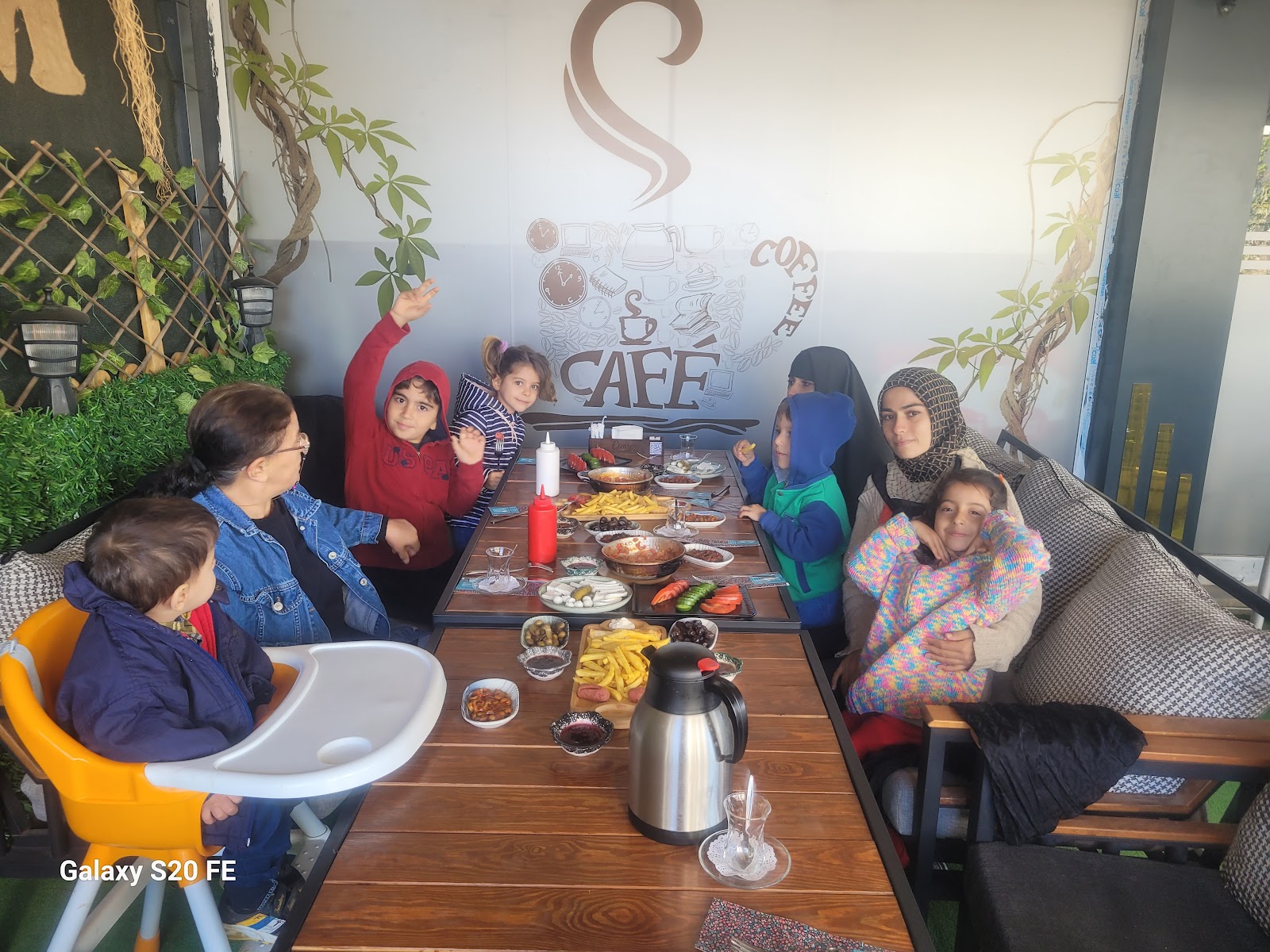 Cemrem Şarkuteri Kahvaltı & Cafe — fotoğraf 2