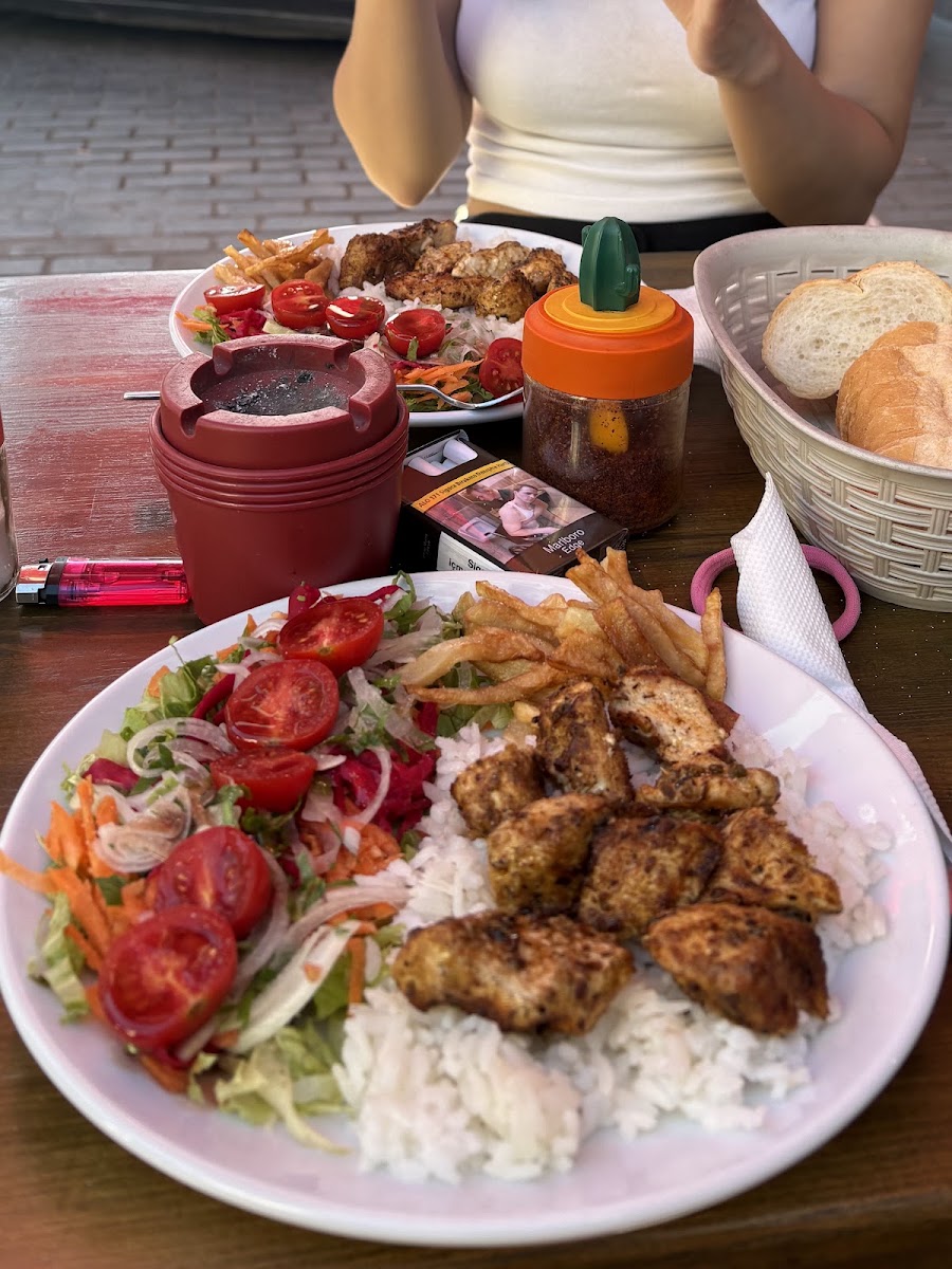 Çengelköy Köftecisi — fotoğraf 2