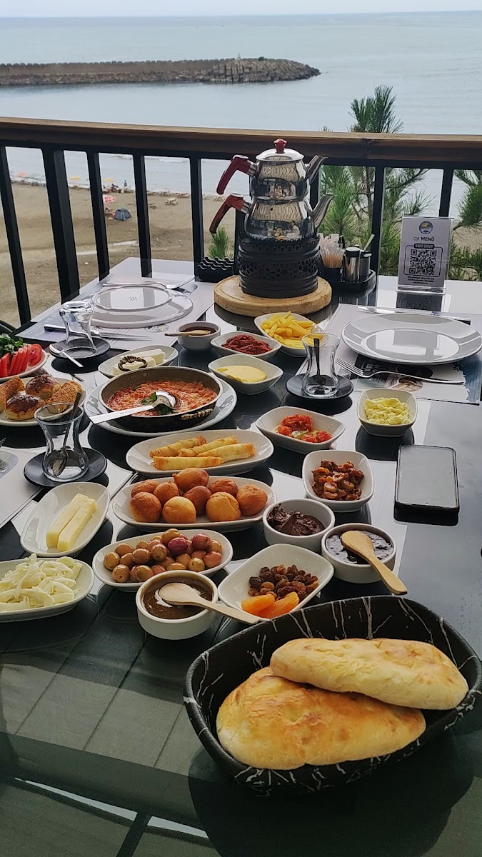 CENNET KOYU MANZARA CAFE & RESTAURANT — fotoğraf 3