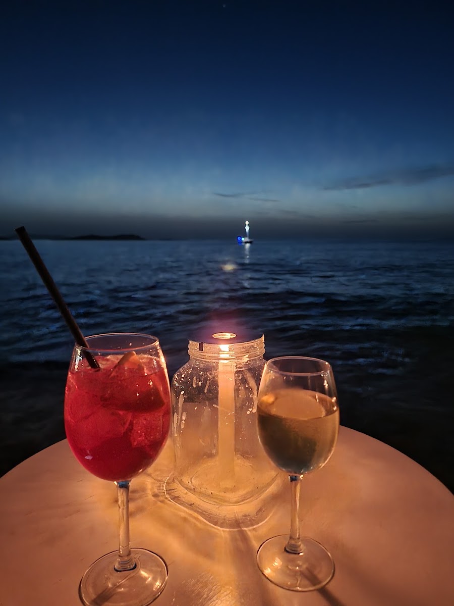 CERISE BAR — fotoğraf 5