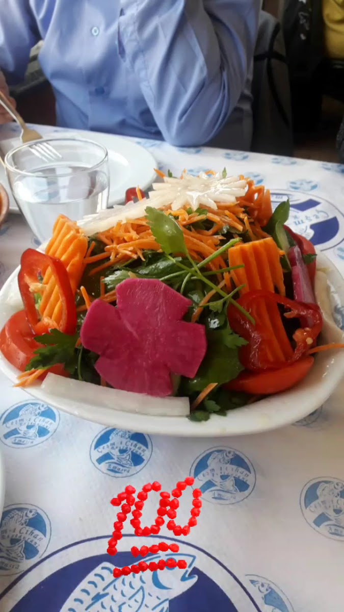 Çeşmi Cihan Restaurant — fotoğraf 3