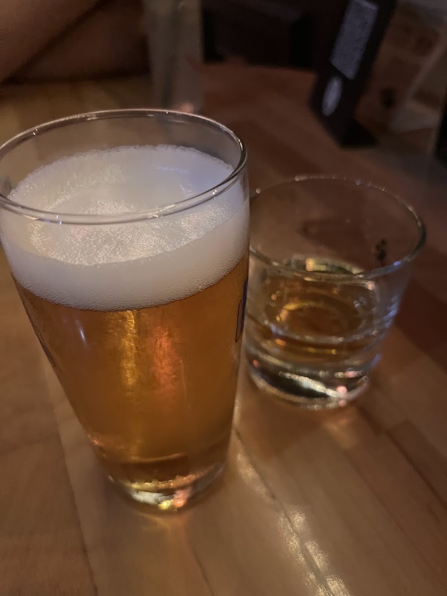 Charlie’s Irish Pub — photo 2