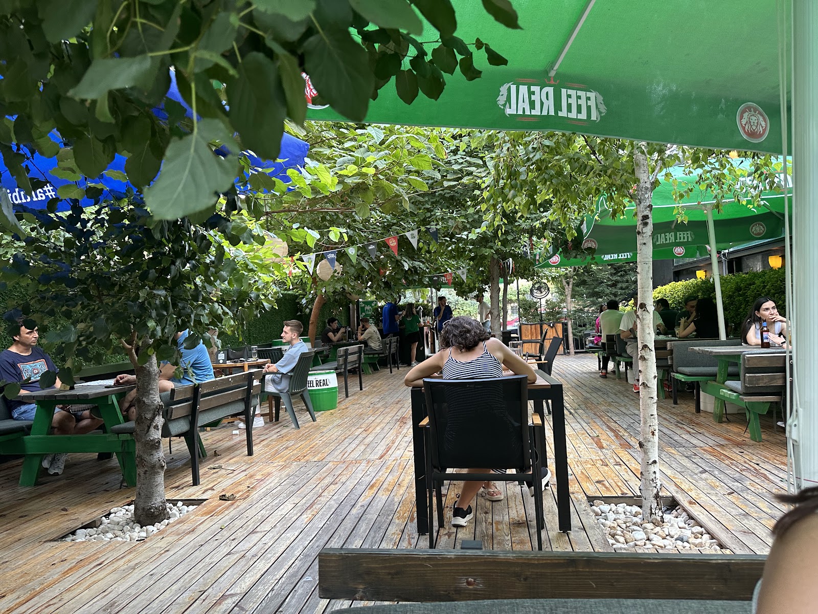 Charlie’s Irish Pub — photo 5
