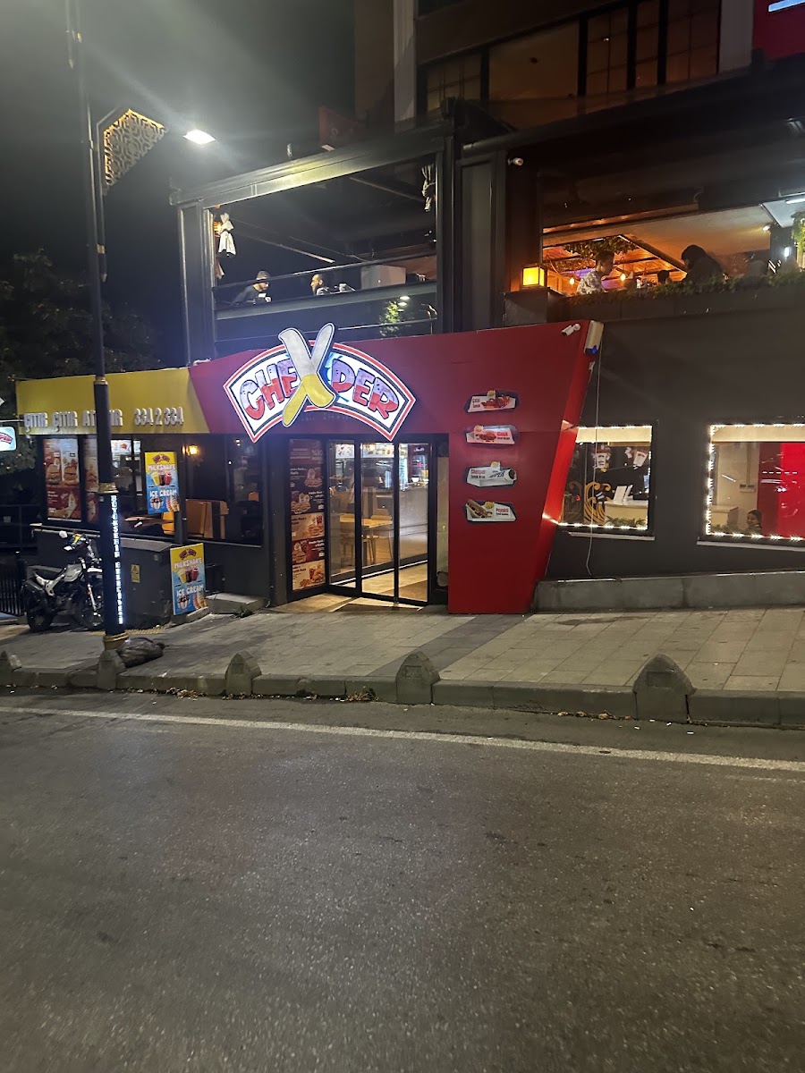 Chexper Restoran Çıtır Tavuk مطعم شكسبير طرابزون — photo 2