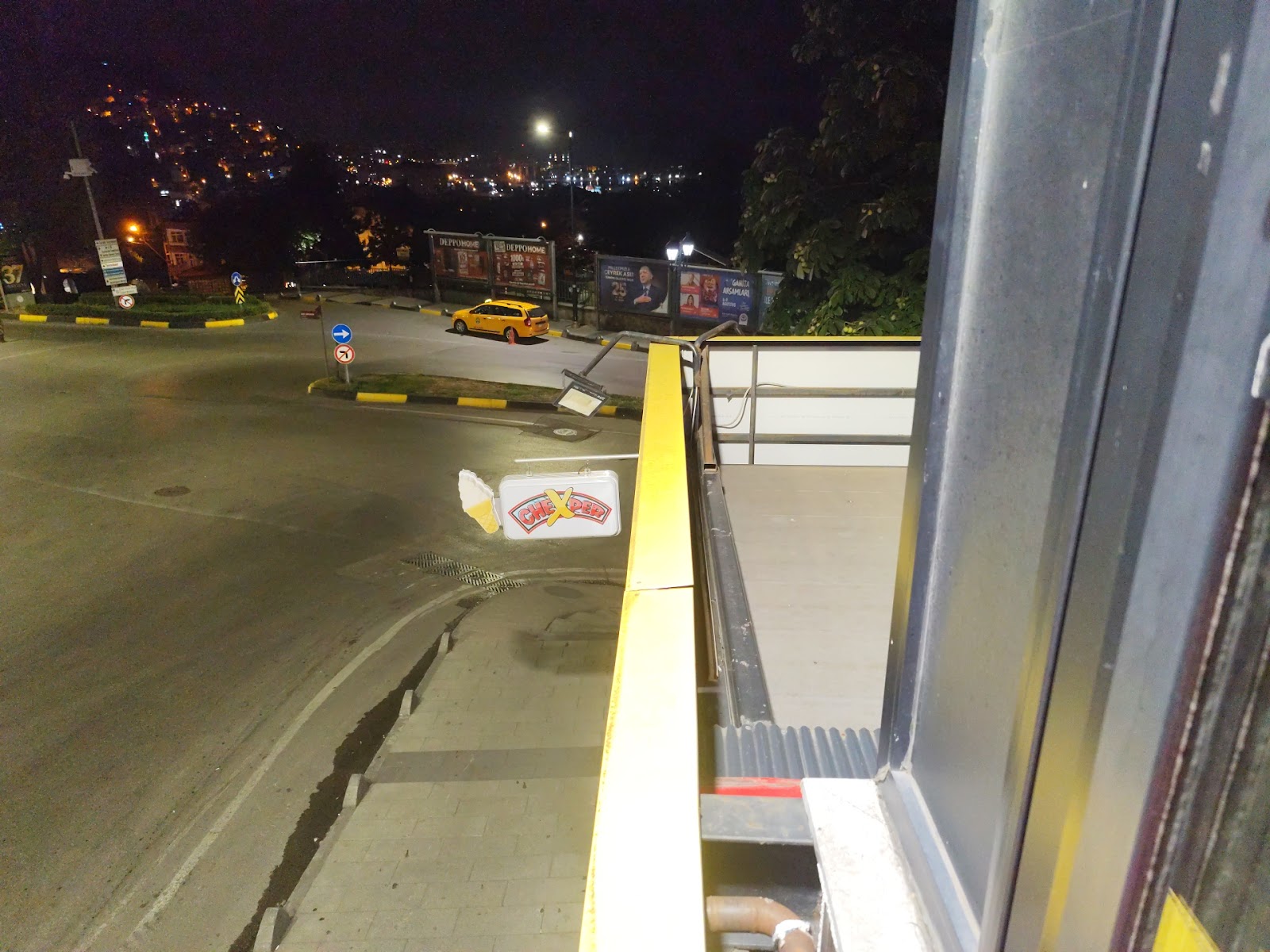 Chexper Restoran Çıtır Tavuk مطعم شكسبير طرابزون — photo 3