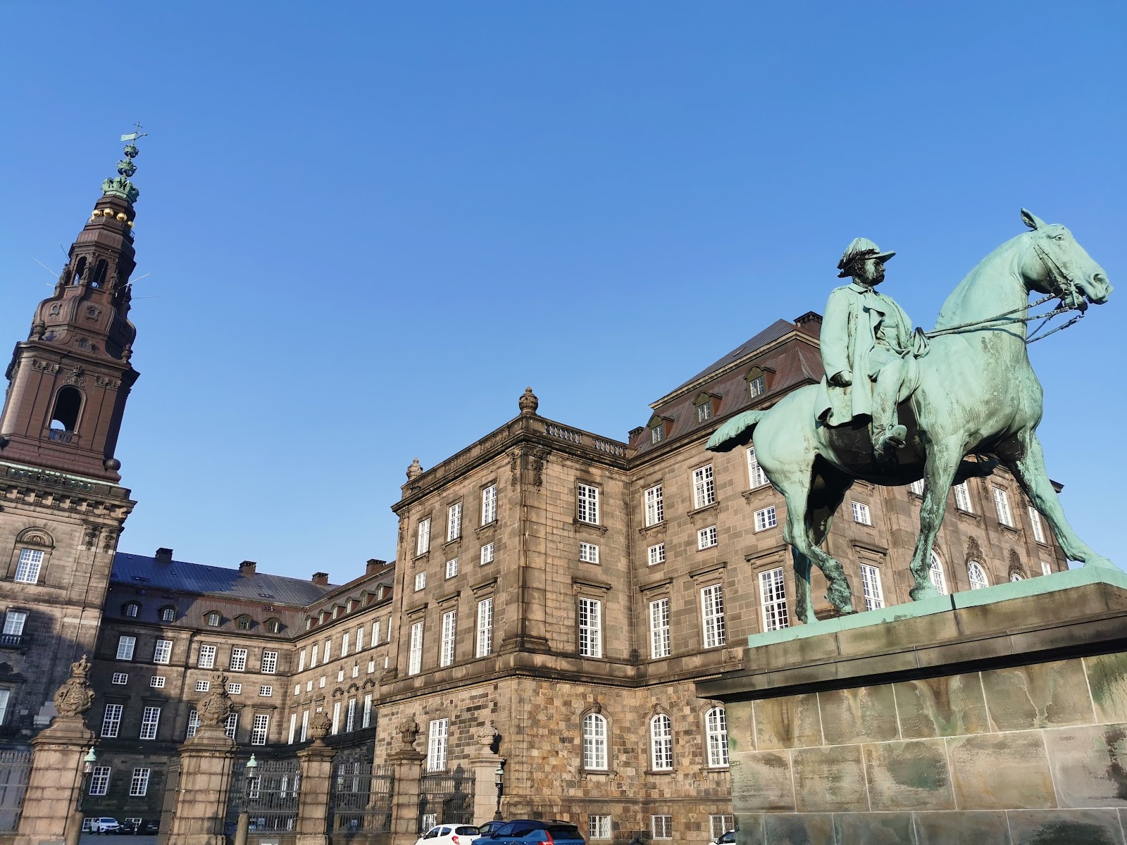 Christiansborg Sarayı — photo