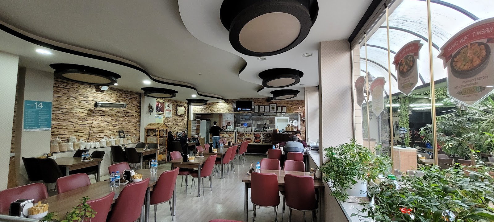 Çiçek Develi Cıvıklısı — fotoğraf