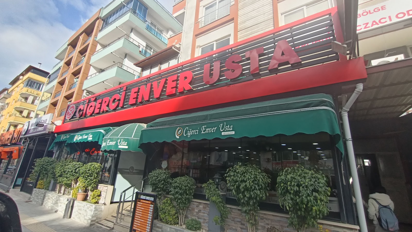 Ciğerci Enver Usta Kebap Salonu — fotoğraf