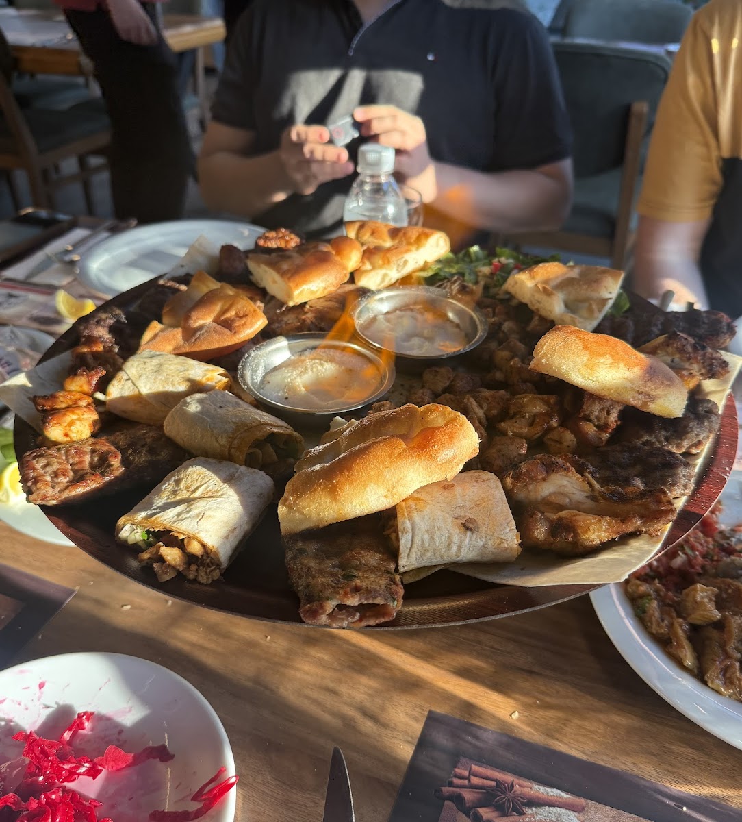 Cihan Lokantası Çorlu – Sulu Yemek - Ciğer - Kebap - Tantuni - Ev Yemekleri — fotoğraf 2