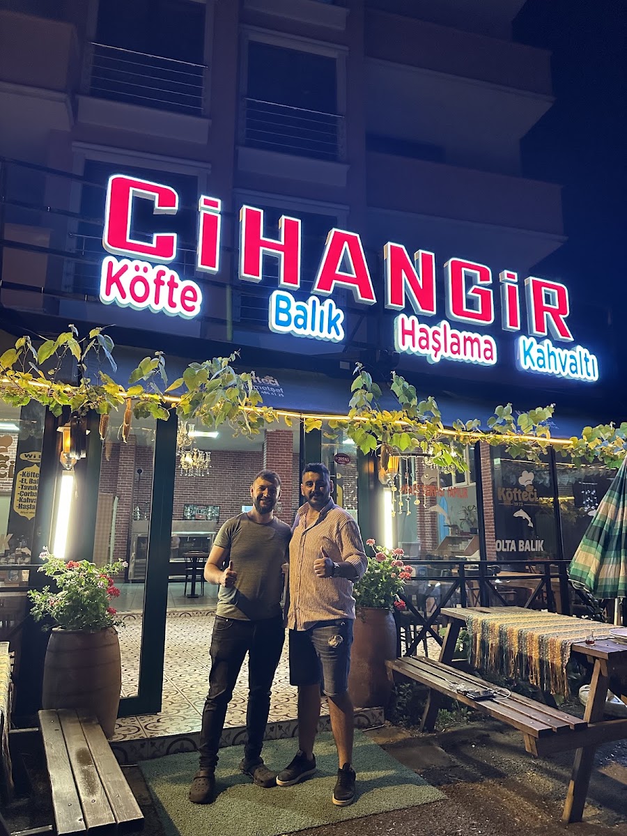 Cihangir Köfte Balık Haşlama — photo 9