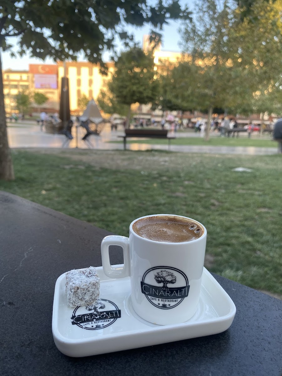 Çınaraltı Cafe — fotoğraf 4