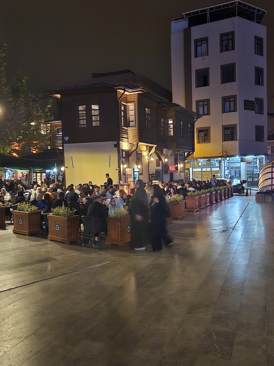 Çınaraltı Cafe — fotoğraf 7