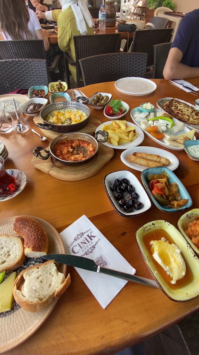 ÇİNİK KONAK RESTAURANT — fotoğraf 3