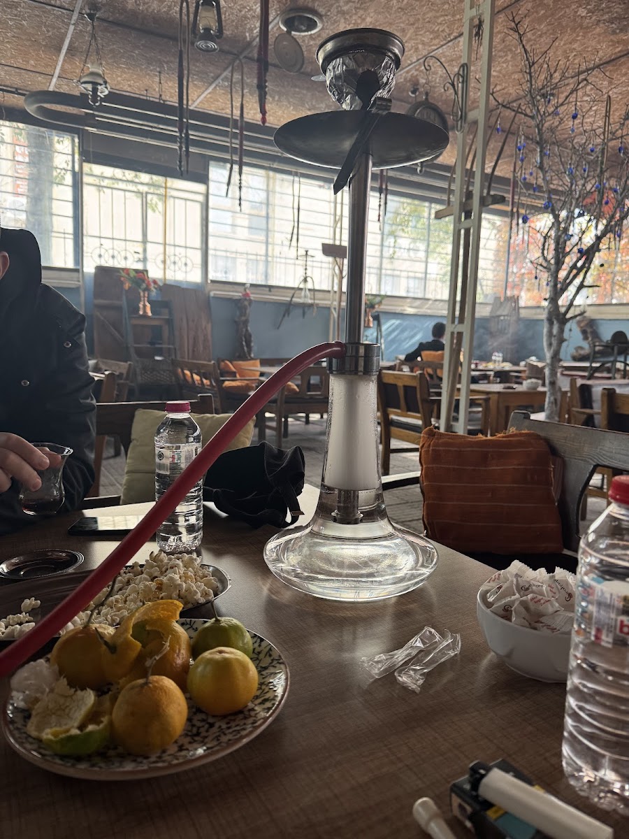 ÇIRAHANE CAFE NARGİLE — fotoğraf 4