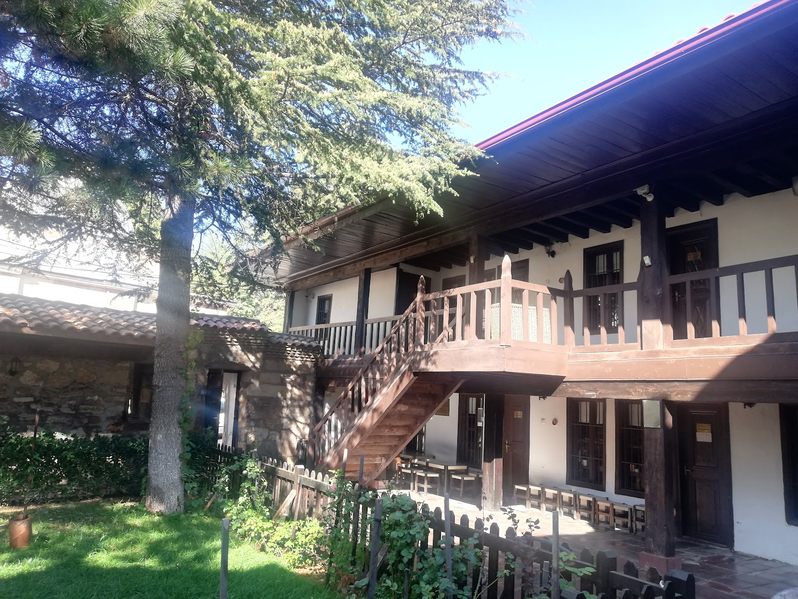 Çivitçioğlu Medresesi — fotoğraf 1