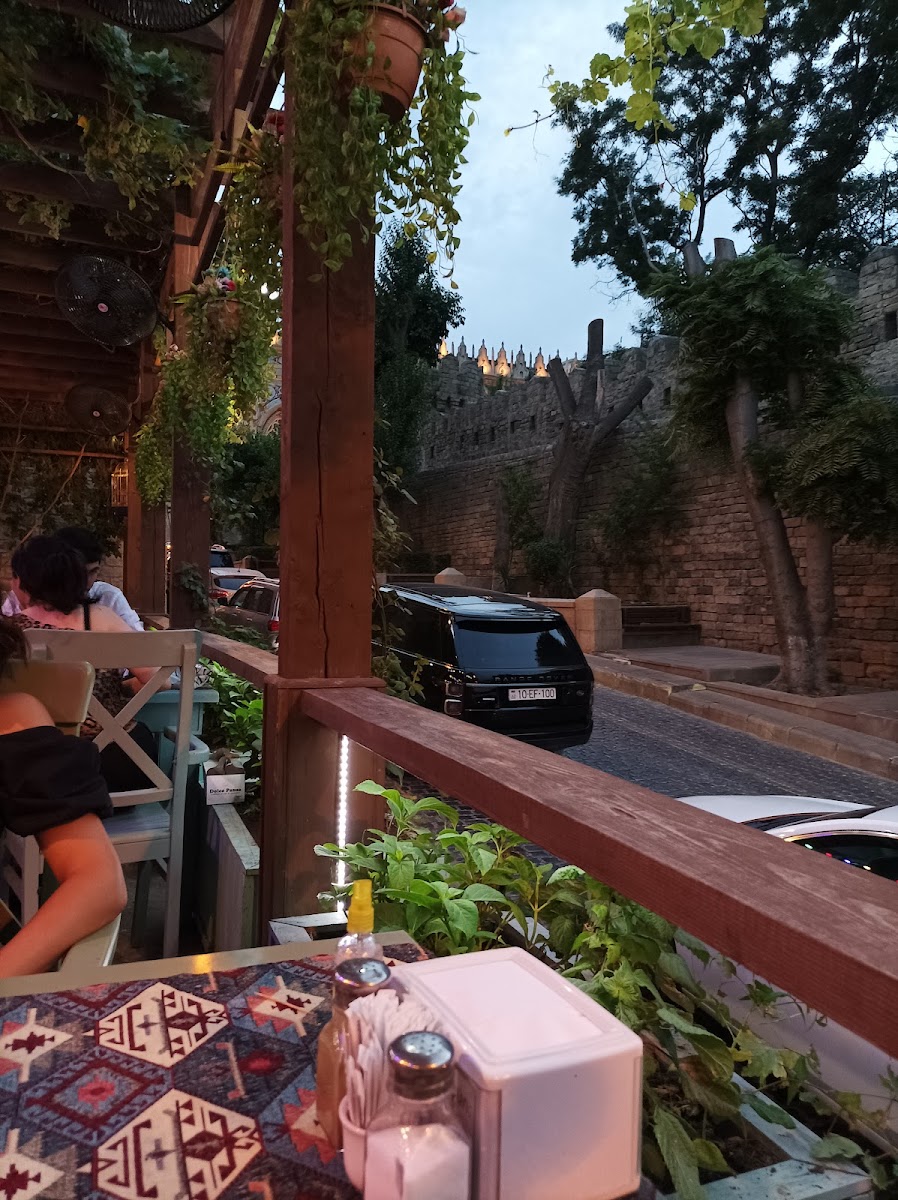 Cizz - Bizz Restaurant — photo 5