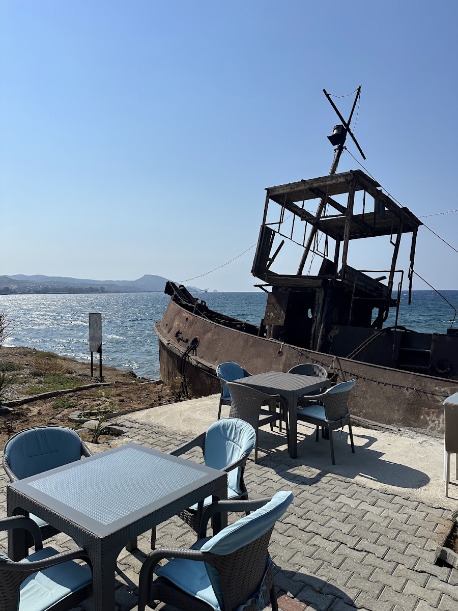 CMC Restaurant — photo 4