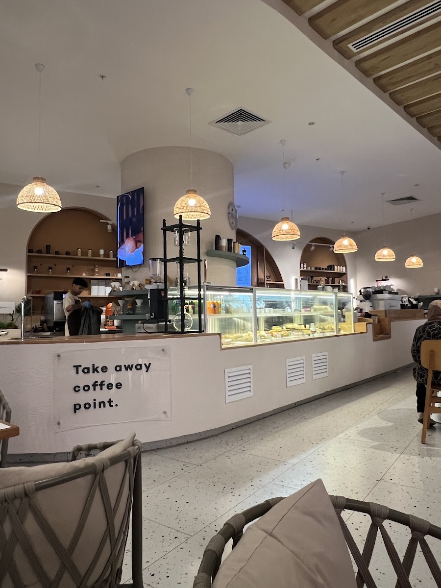 Coffeemania (Crescent Mall) — photo 5