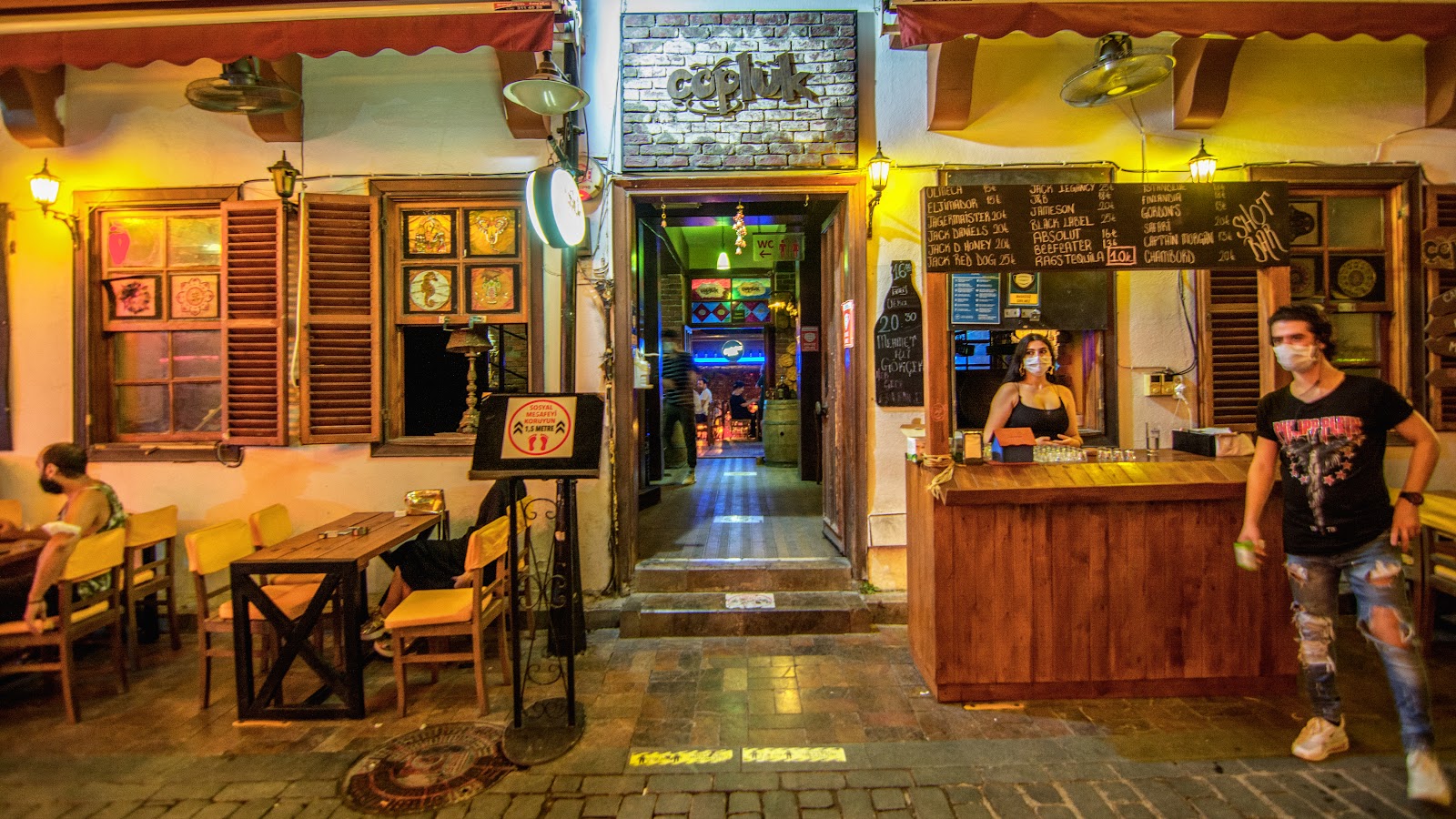 Çöplük Cafe & Bar — fotoğraf 1