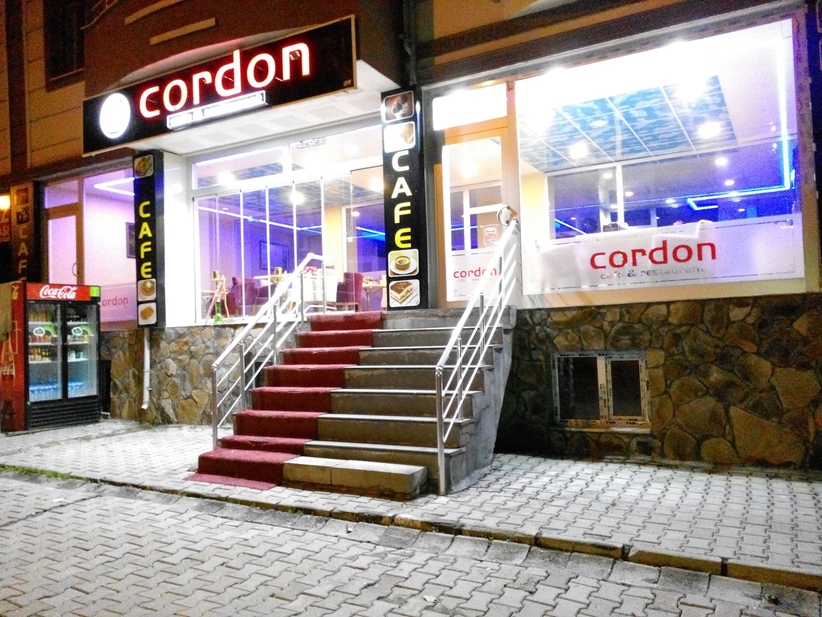 Cordon Cafe Restaurant — fotoğraf 1