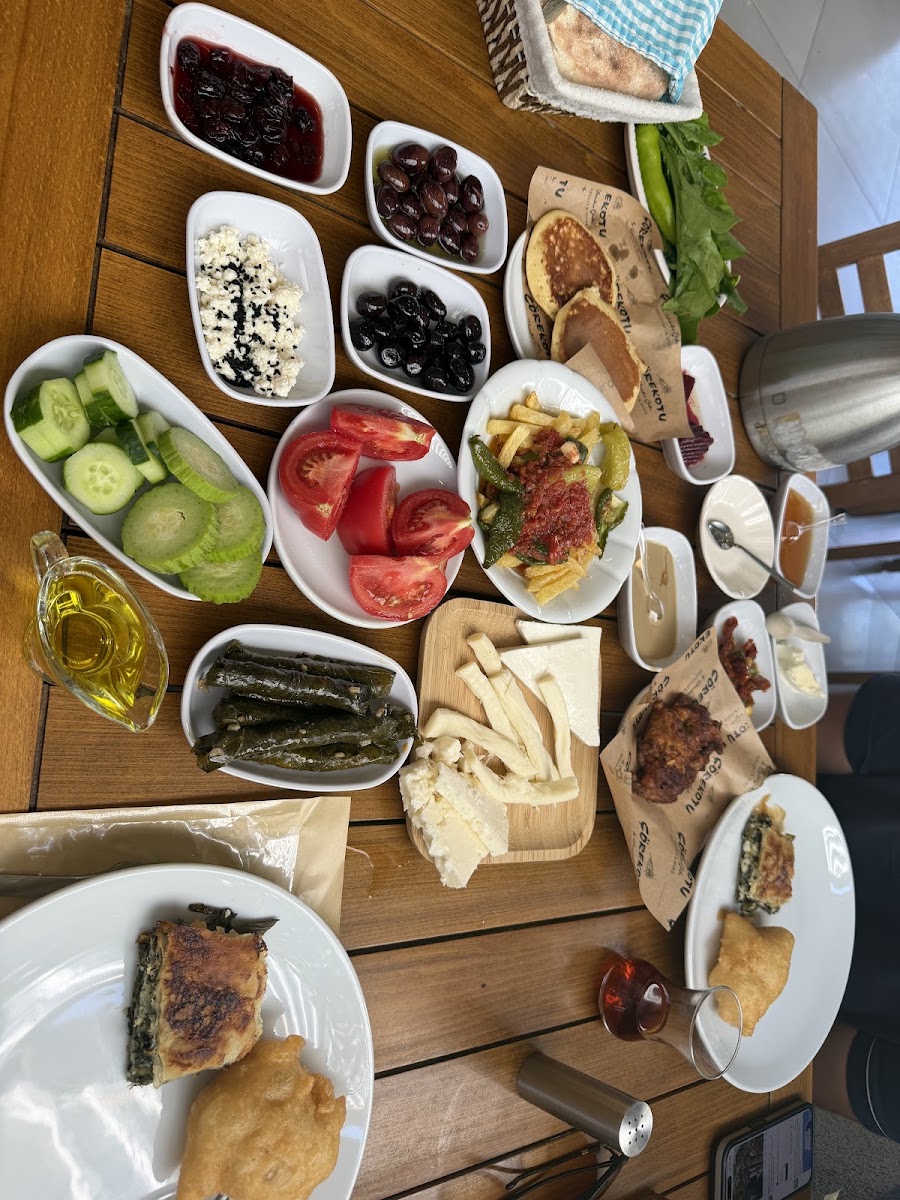 Çörekotu Cafe by Ummahan Güler — photo 2