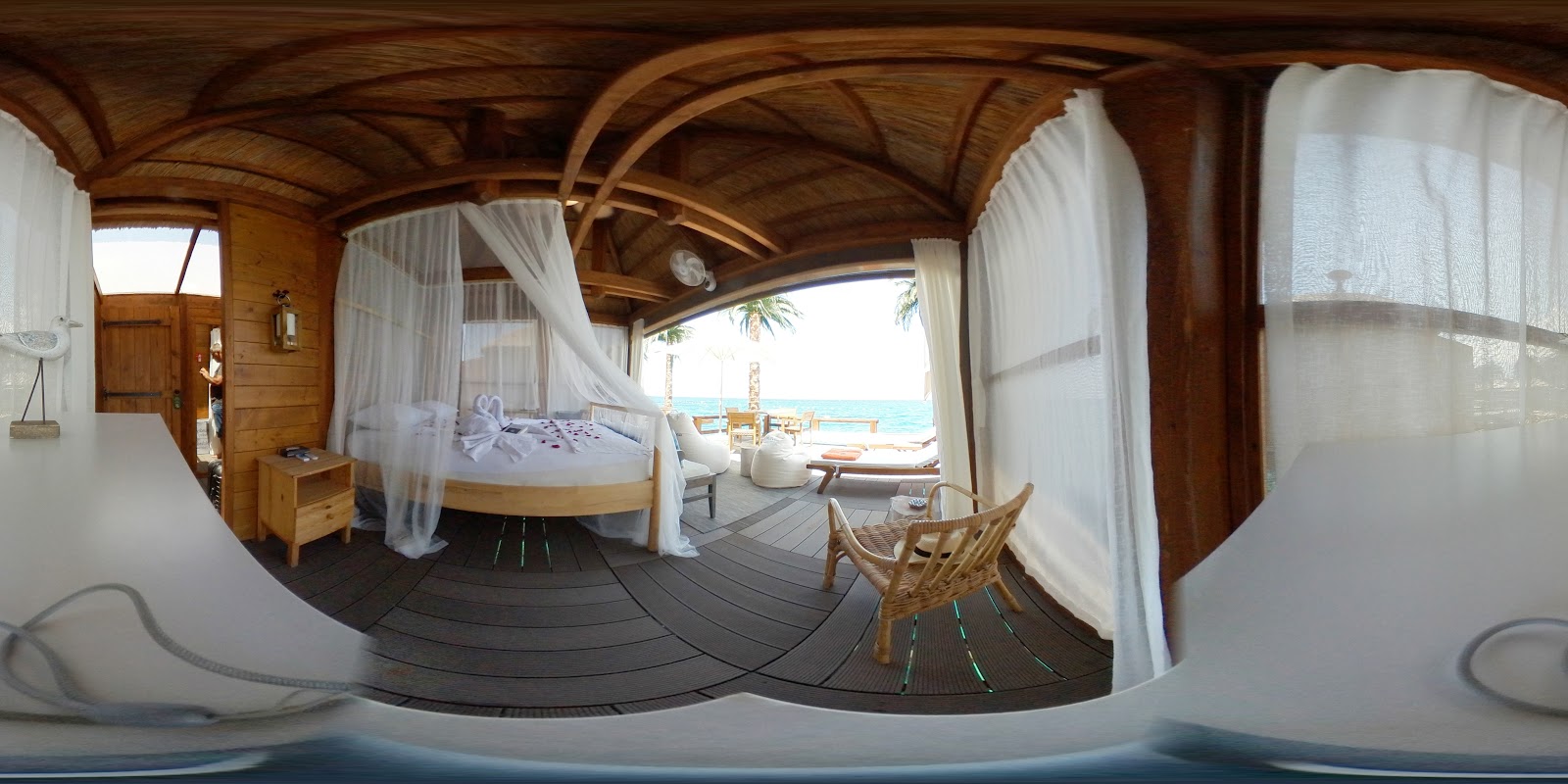 Cratos Coco Bongo Island — photo 8