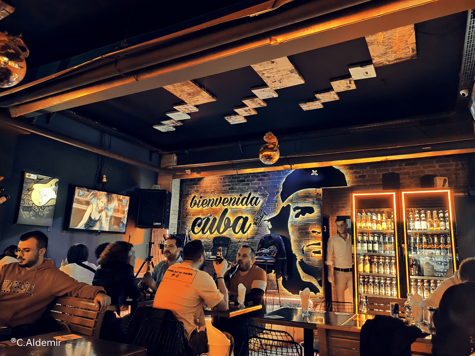 CUBA BAR — photo 2