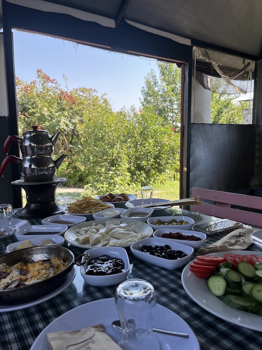 Cumalıkızık Doğa Köy Kahvaltısı — photo 3