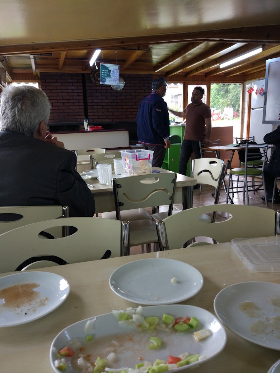 Dadaşın Yeri Cağ Kebabı — fotoğraf 2