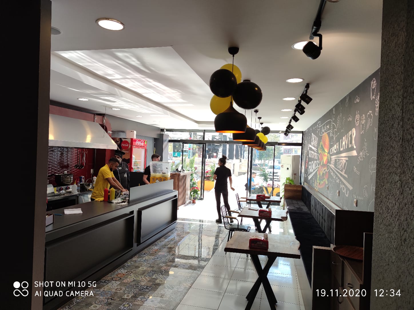 Dark Swan F&D Burger — fotoğraf 5