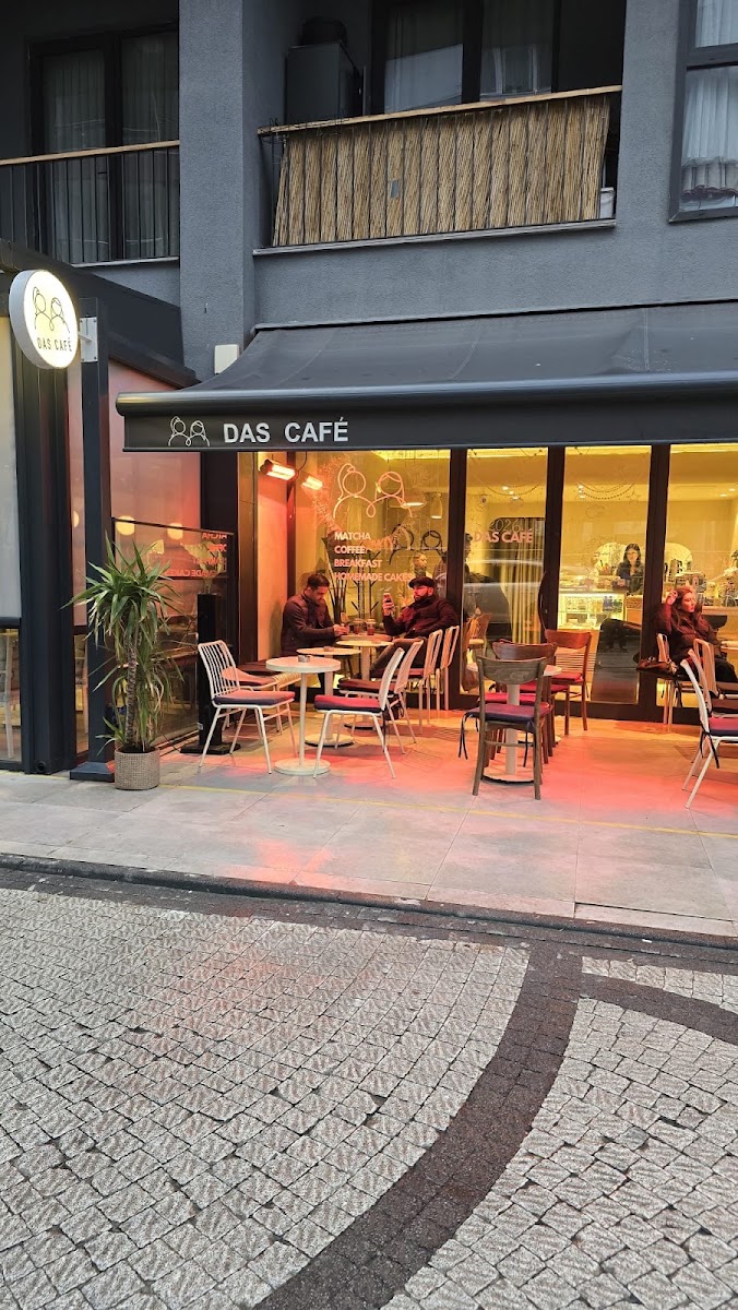 Das Café — fotoğraf