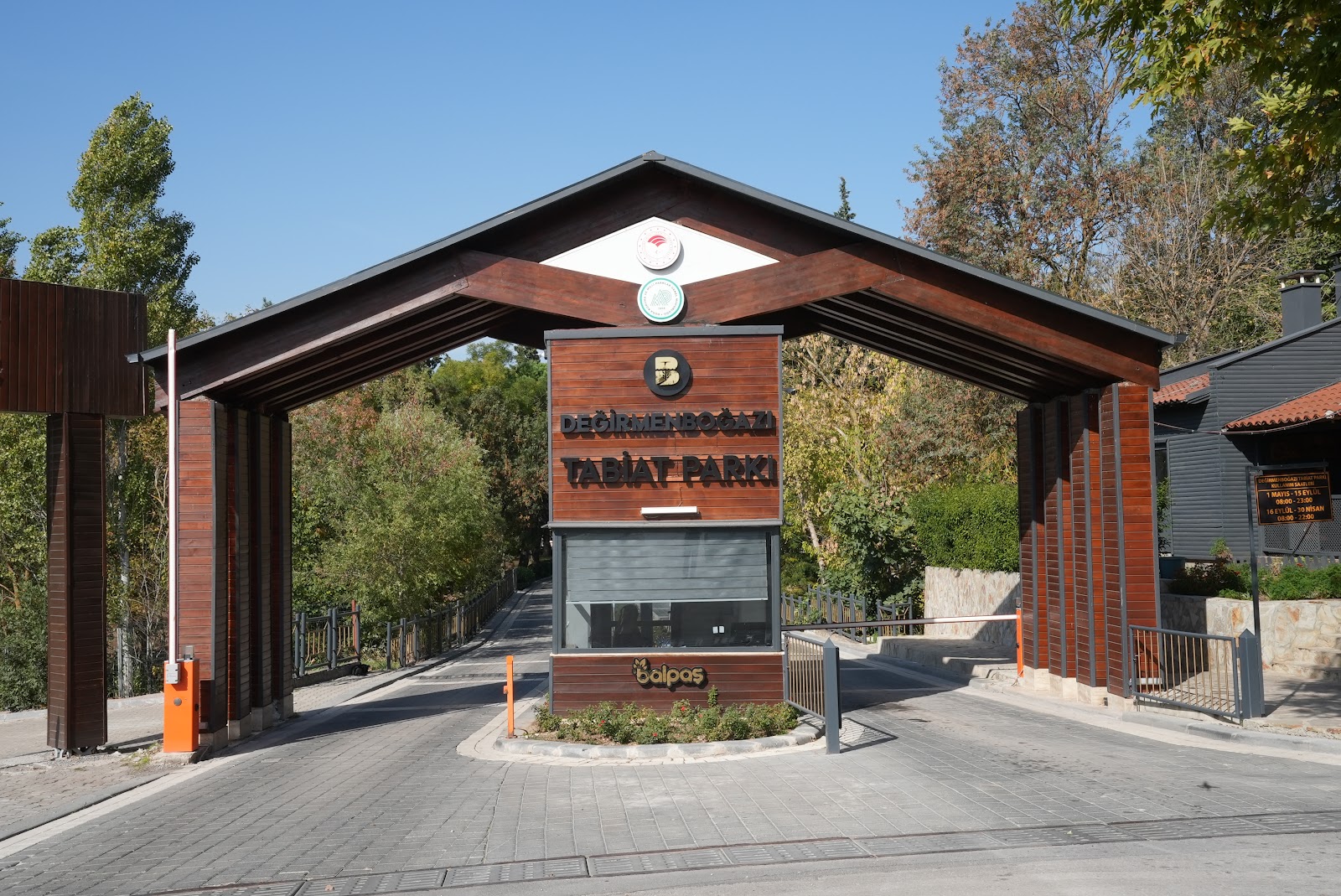 Balıkesir: Kaz Dağı etekleri ve mesire