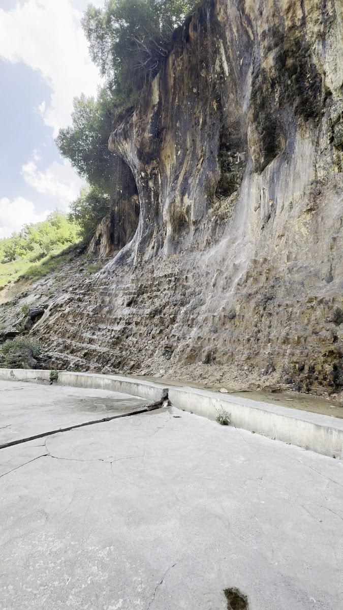 Dereova şelalesi — fotoğraf 3