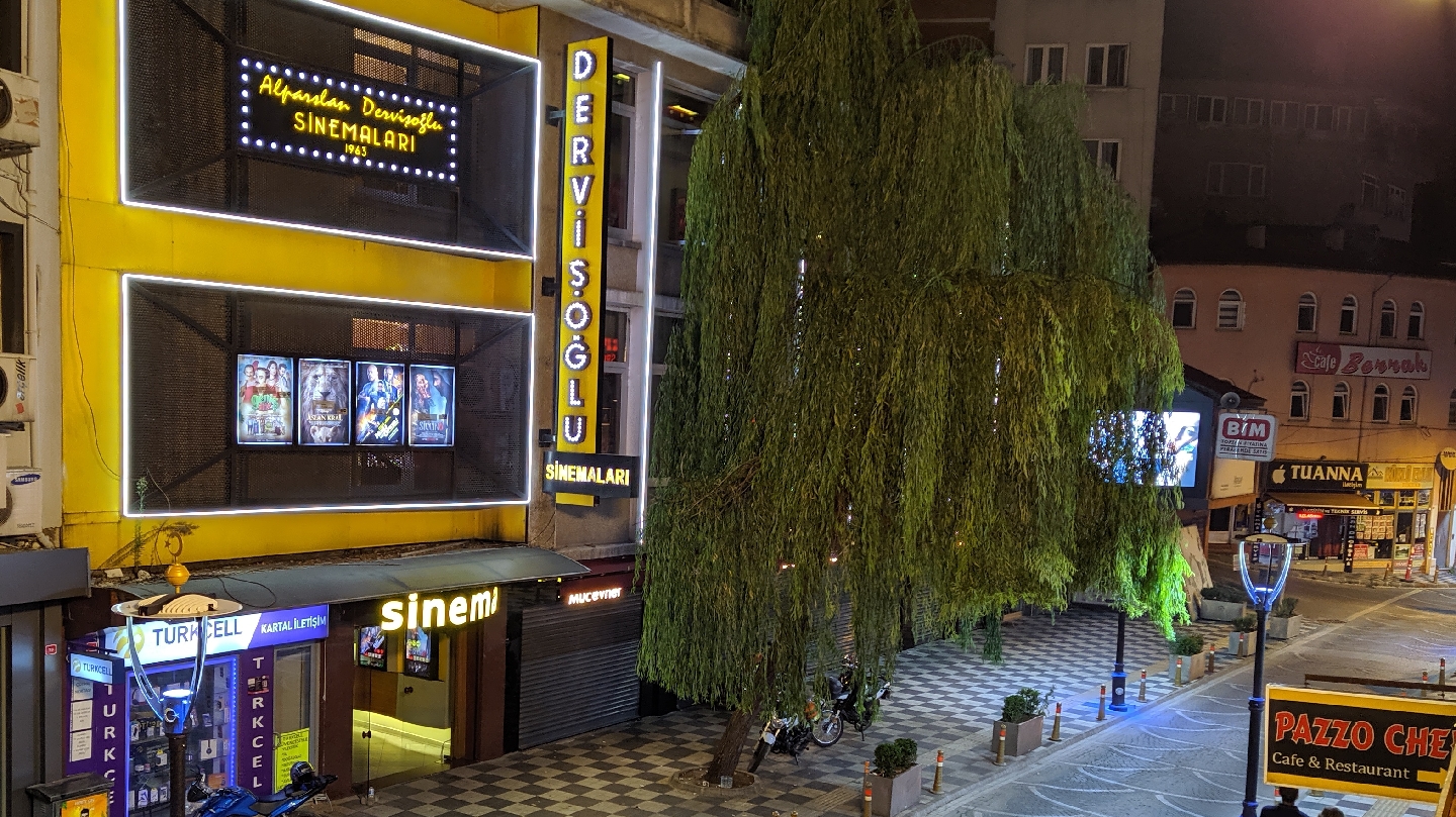 Dervişoğlu Sinemaları — fotoğraf