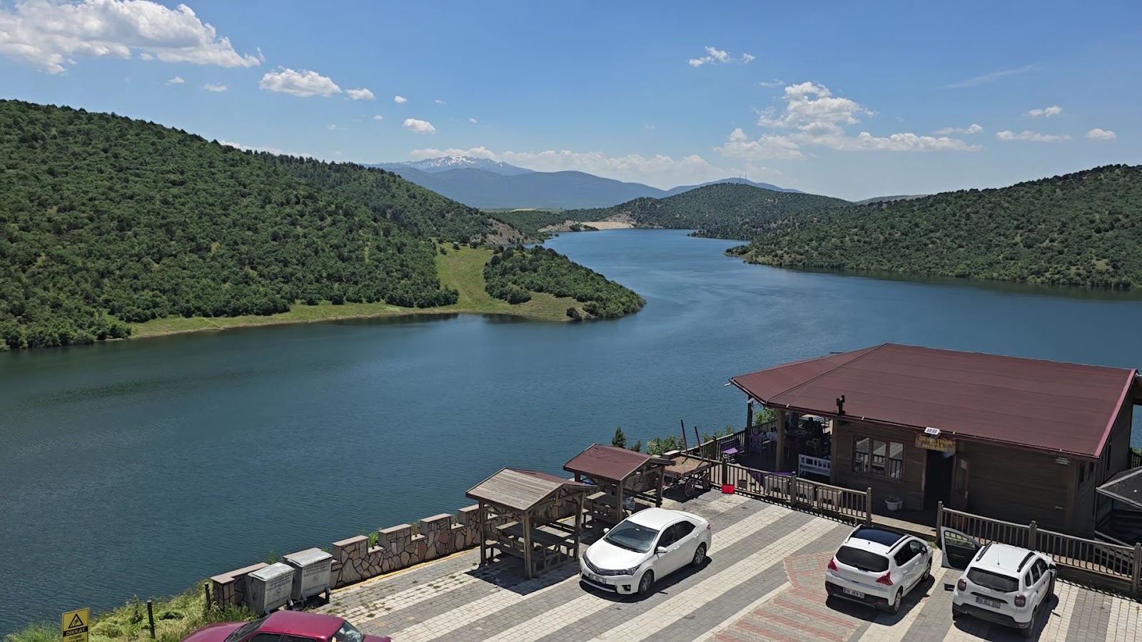 Devlethan Barajı Kafe Restaurant Mesire Alanı — photo 3