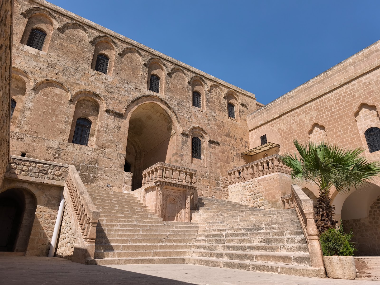 Deyrulzafaran Süryani Manastırı — photo