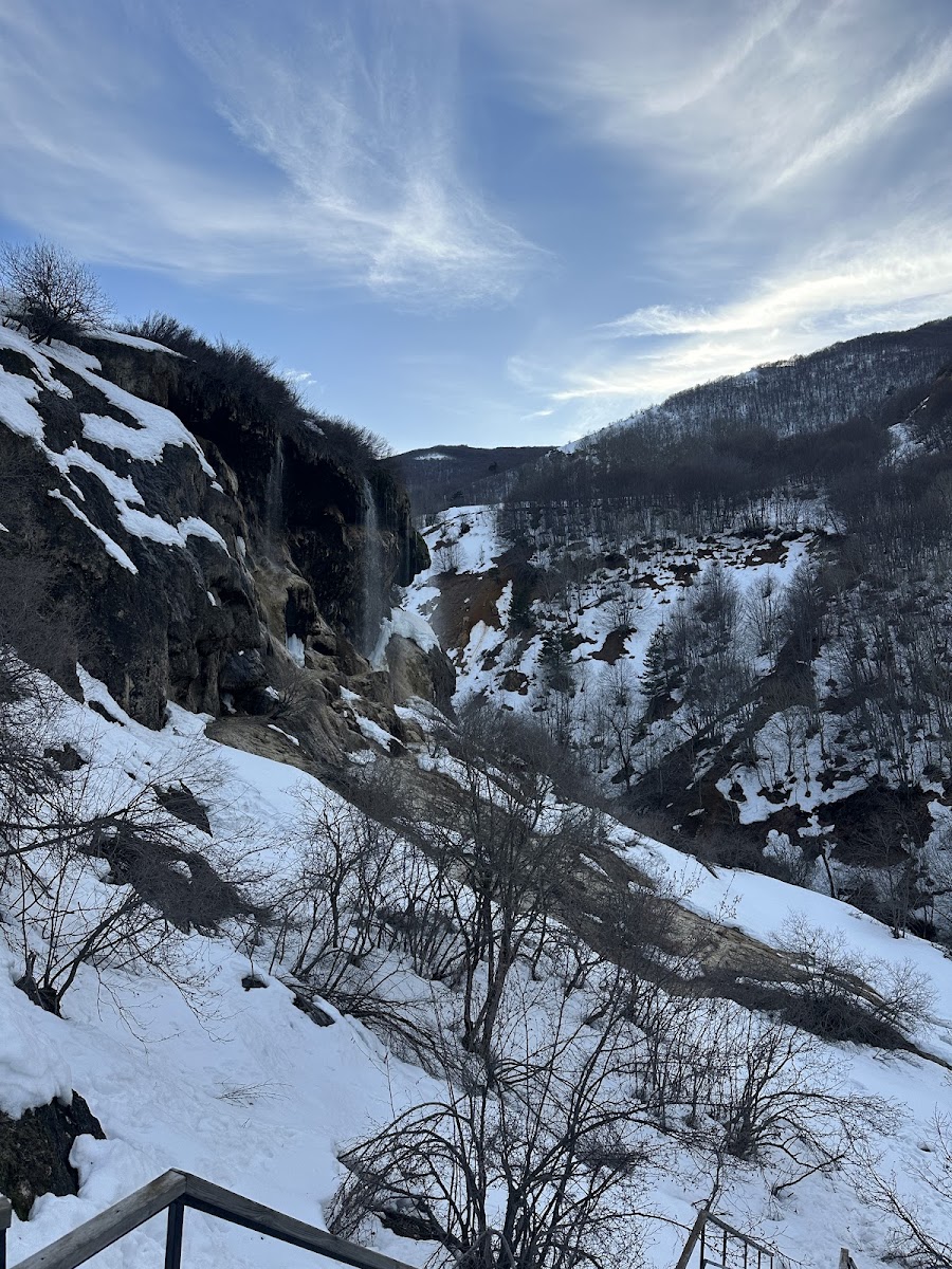 Dipsizgöl Şelalesi — fotoğraf 2