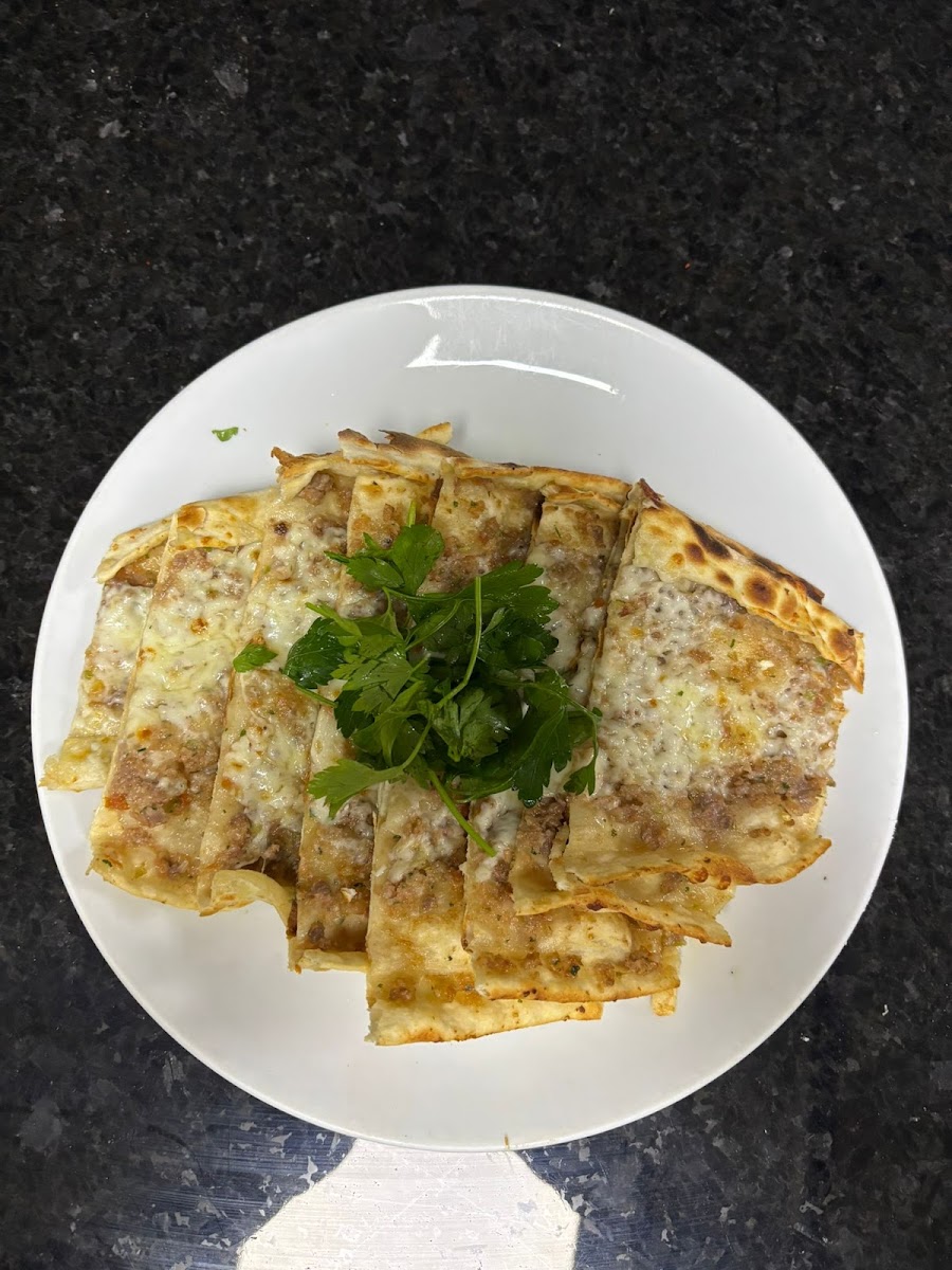 Diyarbakır Tatlı Kebap Lahmacun Salonu — fotoğraf 10