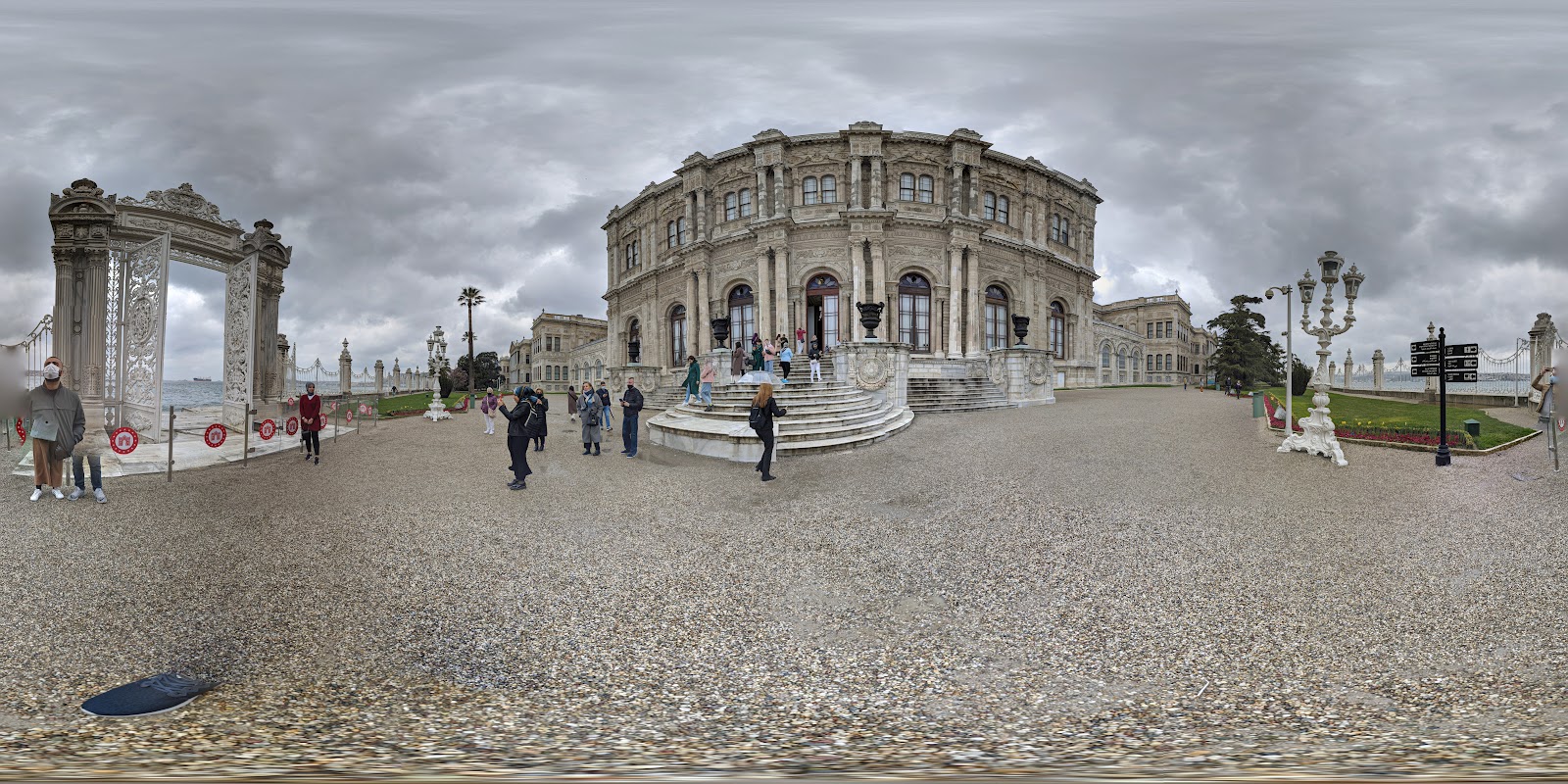 Dolmabahçe Sarayı — fotoğraf 2