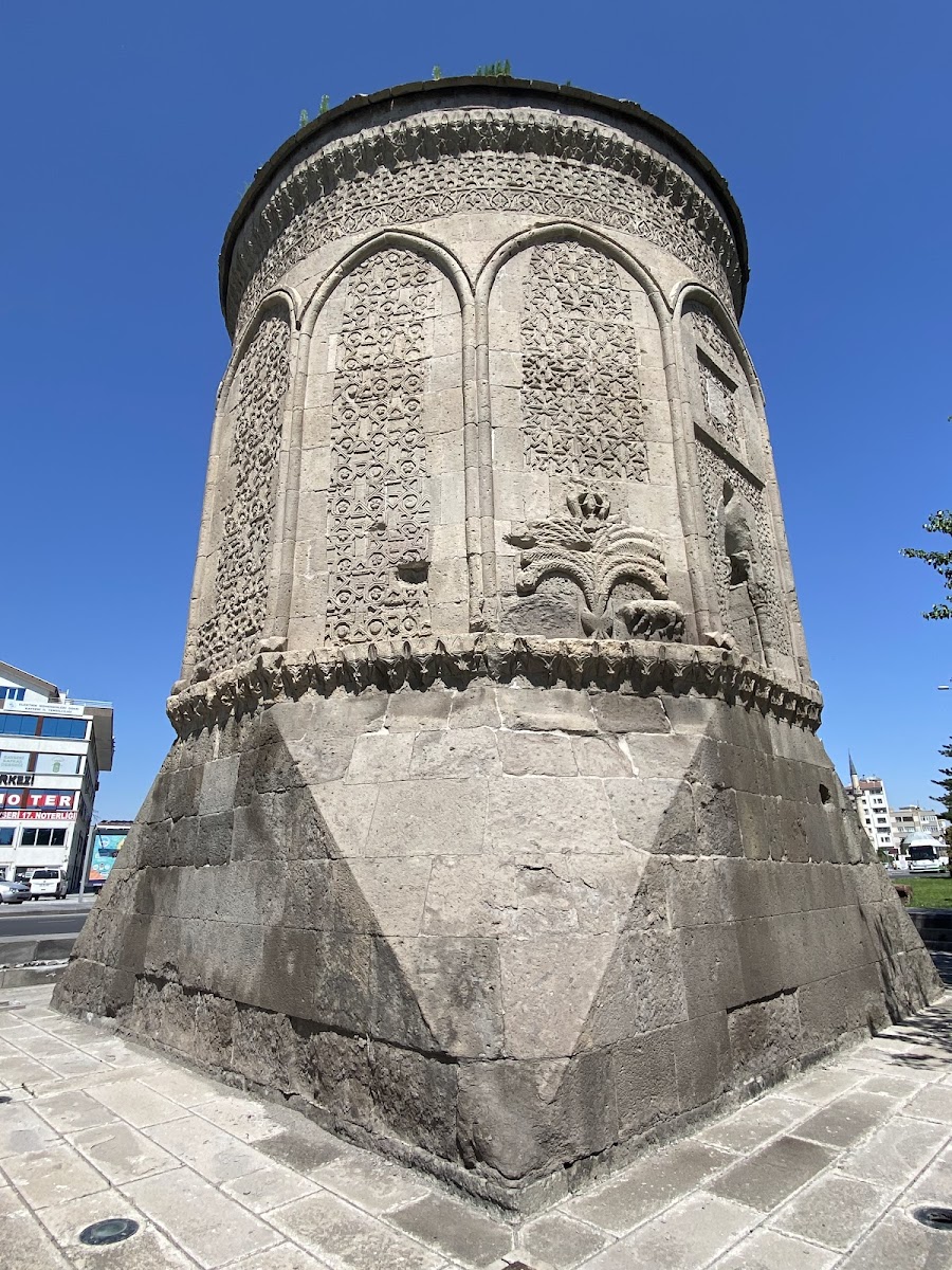 Döner Kümbet — fotoğraf
