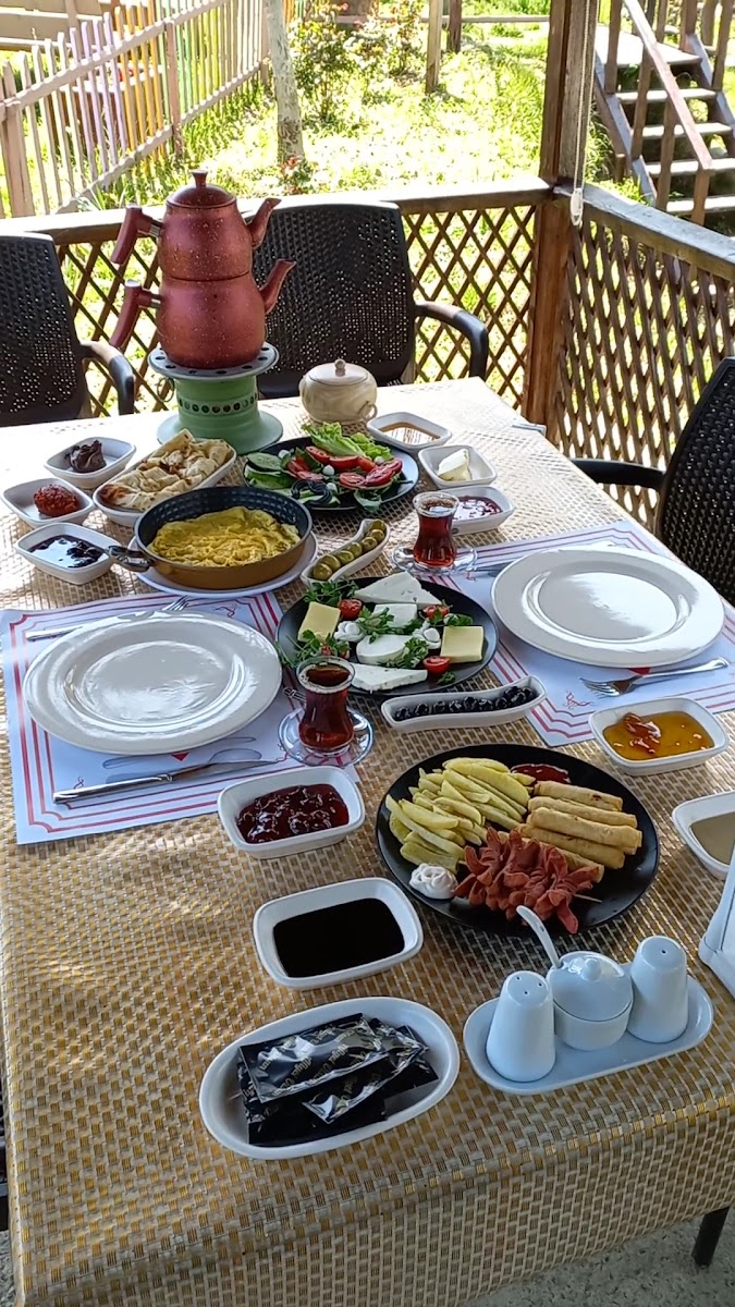 DOSTLAR ALABALIK & KAHVALTI — fotoğraf 4