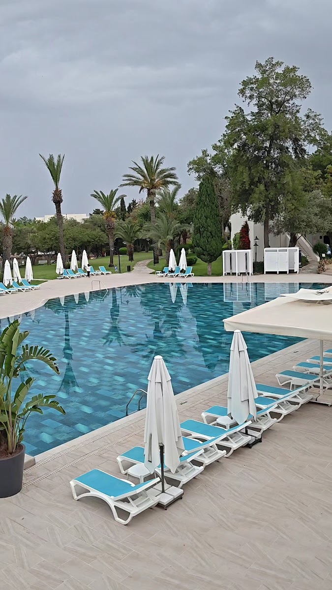 DoubleTree by Hilton Bodrum Işıl Club All-Inclusive Resort — photo 3