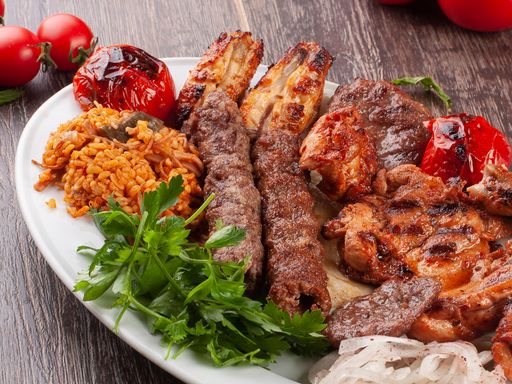 Doyur beni döner kebap salonu — fotoğraf 3