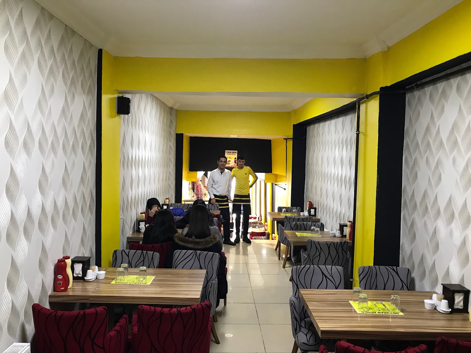 Doyuran Döner Ardahan — fotoğraf