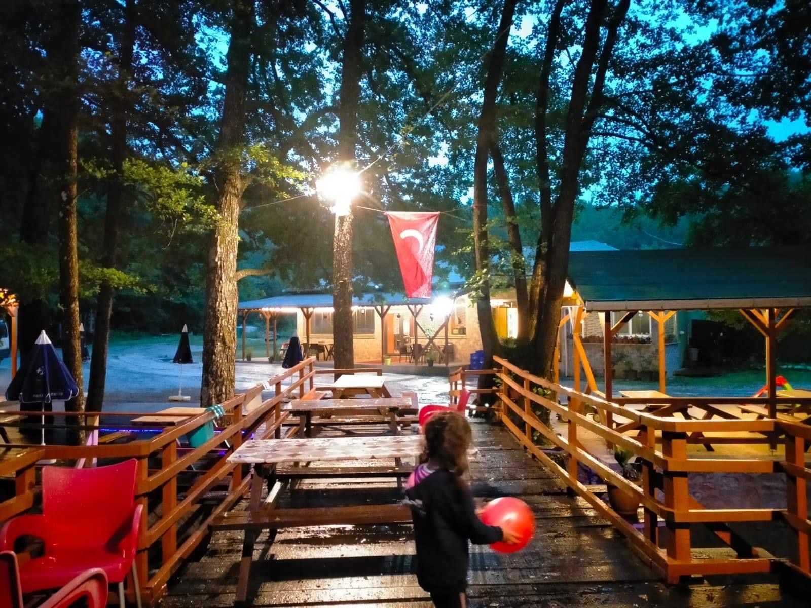 Dupnisa Alabalık Çiftliği — fotoğraf