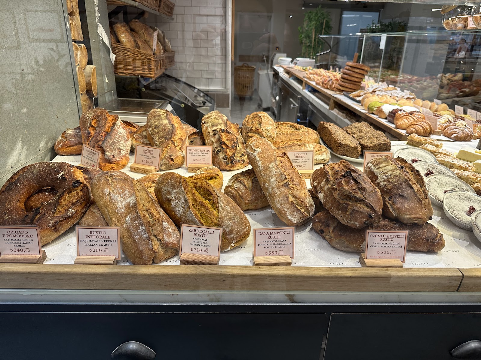Eataly — photo 3
