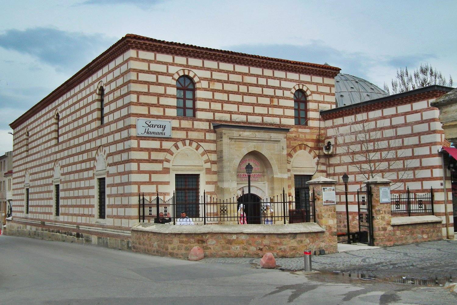 Edirne Merkez Saray Hamamı — fotoğraf 1