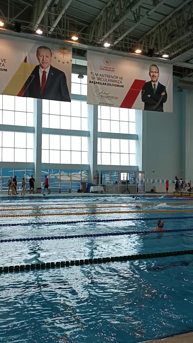 Edirne Olimpik Yüzme Havuzu — fotoğraf 3